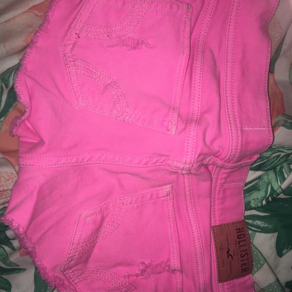 Shorts - Picture 2 of 2